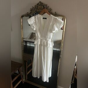 Elegant White Midi Dress